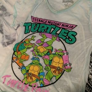 Sheet TMNT shirt